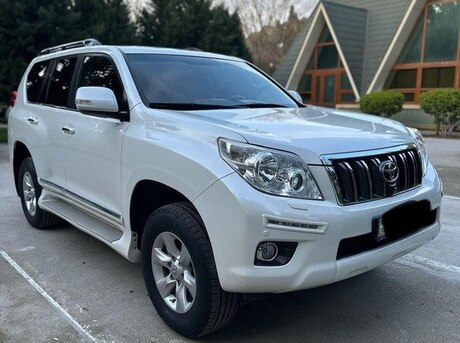 Toyota Land Cruiser Prado 2013