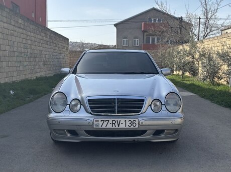 Mercedes E 220 d 1999