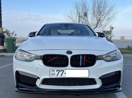 BMW 328 2014