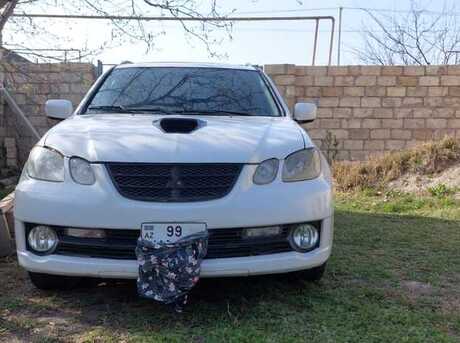 Mitsubishi Airtrek 2002