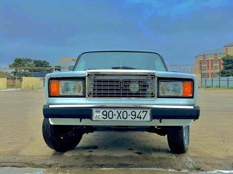 LADA (VAZ) 2107 2010