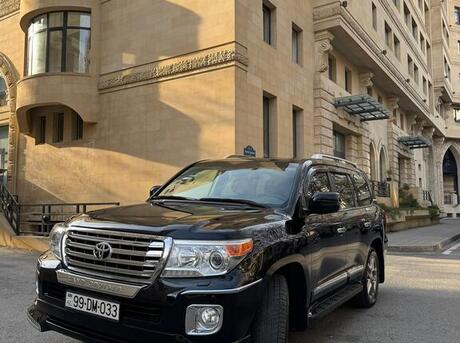 Toyota Land Cruiser 2013