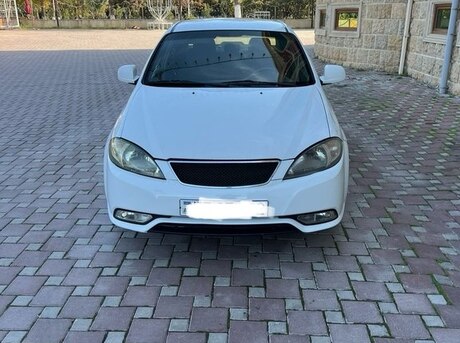 Daewoo Gentra 2014