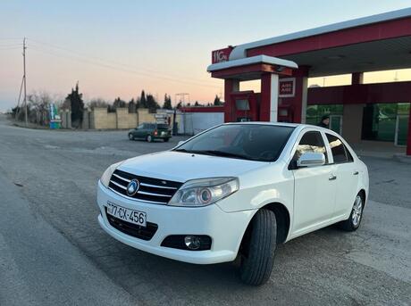 Geely MK 2013
