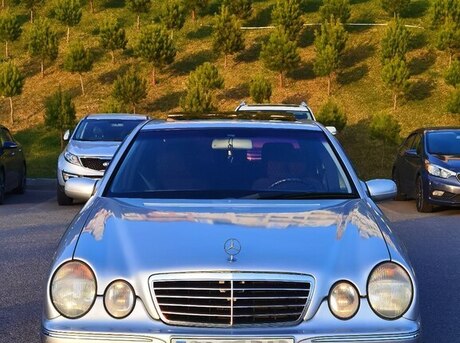 Mercedes E 200 2000