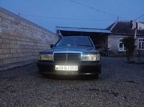 Mercedes 190 1990