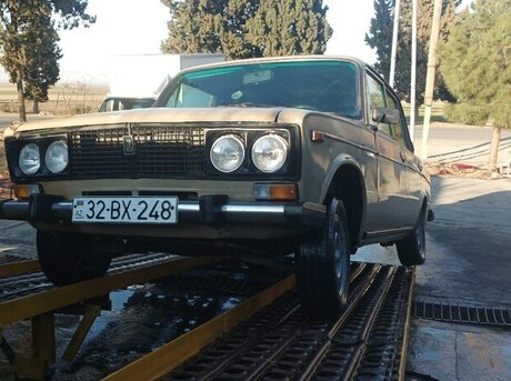 LADA (VAZ) 2106 1990