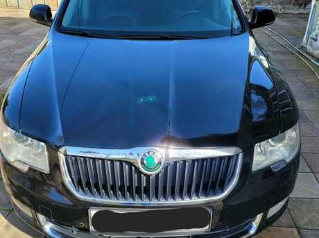 Skoda Superb 2011