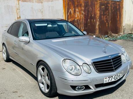 Mercedes E 240 2002