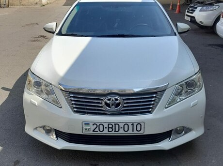 Toyota Camry 2014