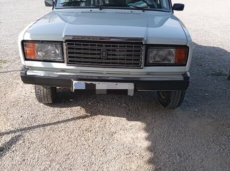 LADA (VAZ) 2107 2010