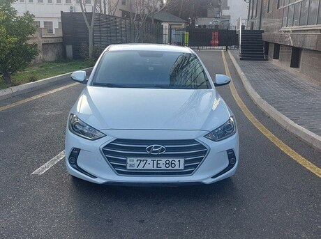 Hyundai Avante 2016