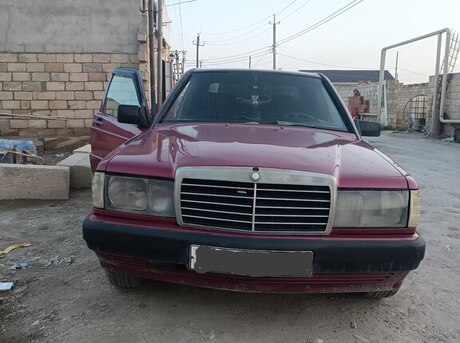 Mercedes 190 1989