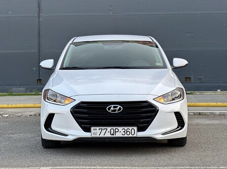 Hyundai Elantra 2017
