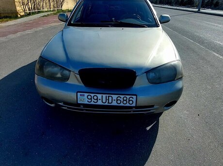 Hyundai Elantra 2001