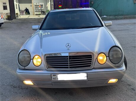 Mercedes E 230 1996