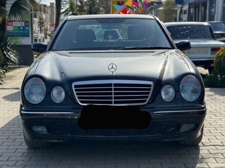 Mercedes E 240 1999