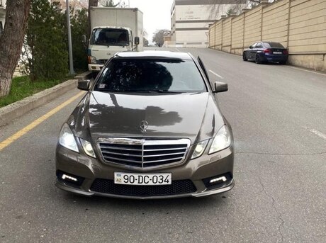 Mercedes E 200 2011