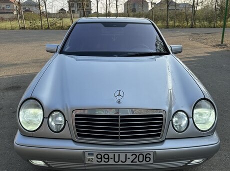 Mercedes E 200 1996