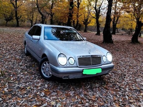 Mercedes E 240 1998
