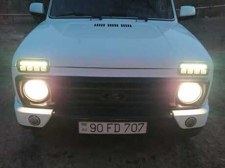 LADA (VAZ) Niva 2012