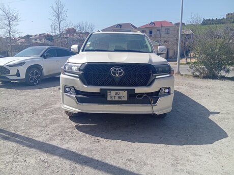 Toyota Land Cruiser 2012