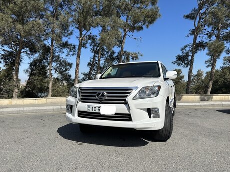 Lexus LX 570 2012
