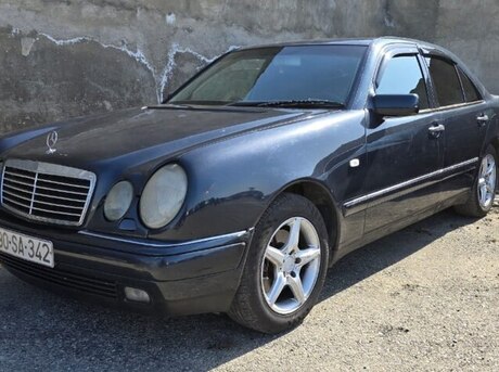 Mercedes E 240 1999