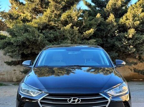 Hyundai Elantra 2017