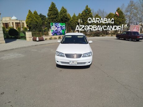 Nissan Sunny 2005