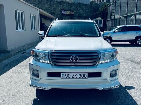 Toyota Land Cruiser 2013