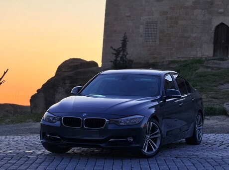 BMW 320 2013