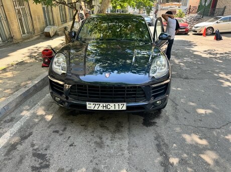 Porsche Macan 2017