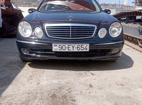 Mercedes E 220 d 2005