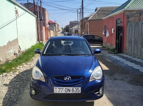 Hyundai Verna 2009