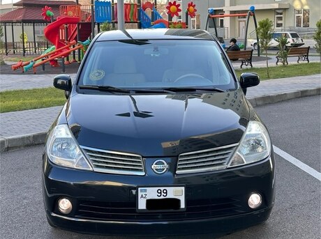 Nissan Tiida 2007