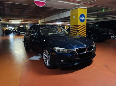 BMW 328 2012