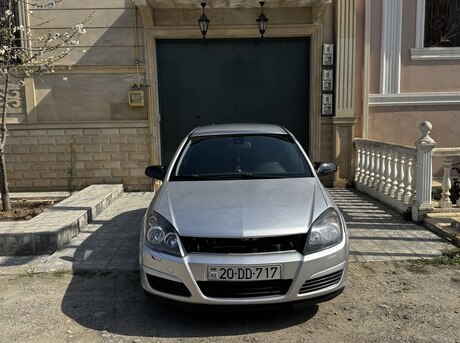 Opel Astra 2005