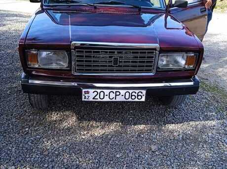 LADA (VAZ) 2107 2001