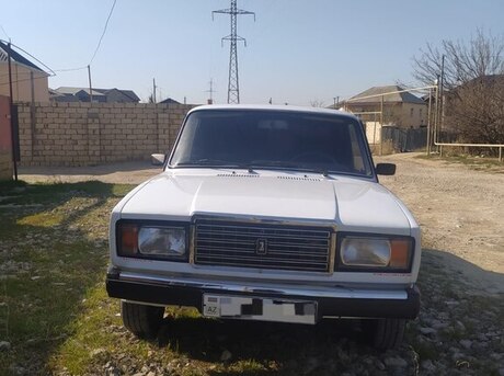 LADA (VAZ) 2107 2000