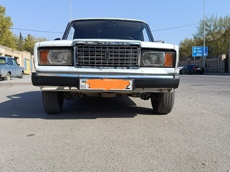 LADA (VAZ) 2107 2001