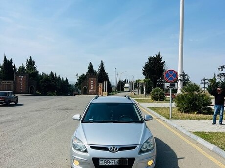 Hyundai i30 2009