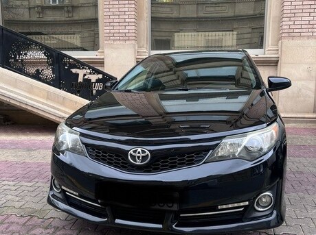 Toyota Camry 2012
