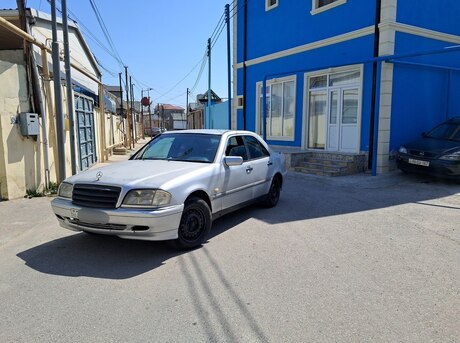 Mercedes C 220 1995