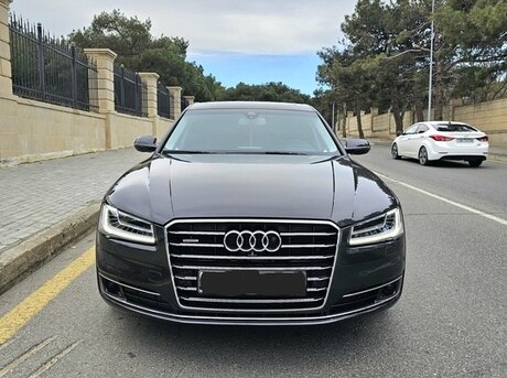 Audi A8 2014
