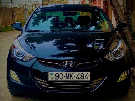 Hyundai Elantra 2011