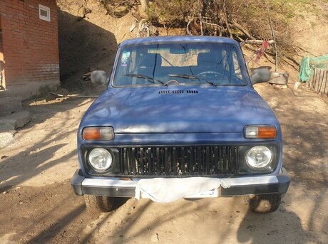 LADA (VAZ) Niva 2006