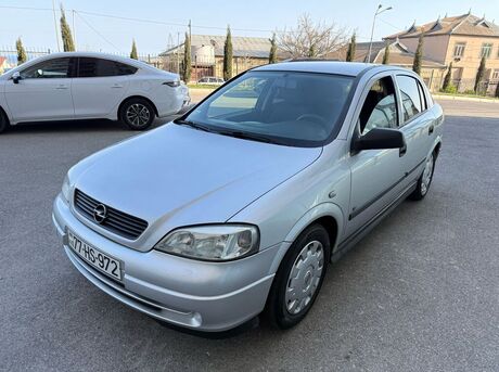 Opel Astra 2005