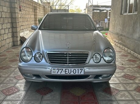 Mercedes E 240 1999