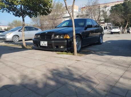 BMW 320 1995